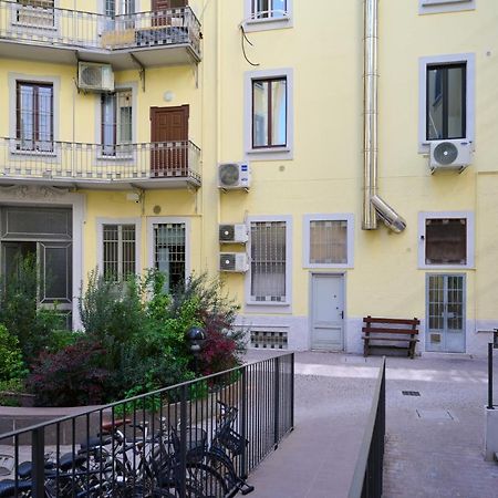 Ross Quadrell - Milano Apartment Ngoại thất bức ảnh