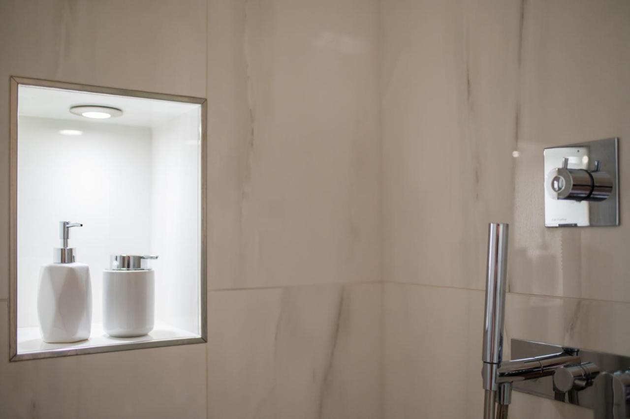 Ross Quadrell - Milano Apartment Ngoại thất bức ảnh